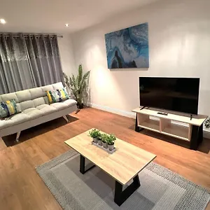 3br House Ossett-wakefield, Free Parking 3 Cars Wi Fi Long Holiday home Wakefield